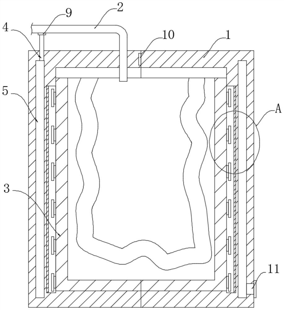 Universal blow molding mold for uniform machining