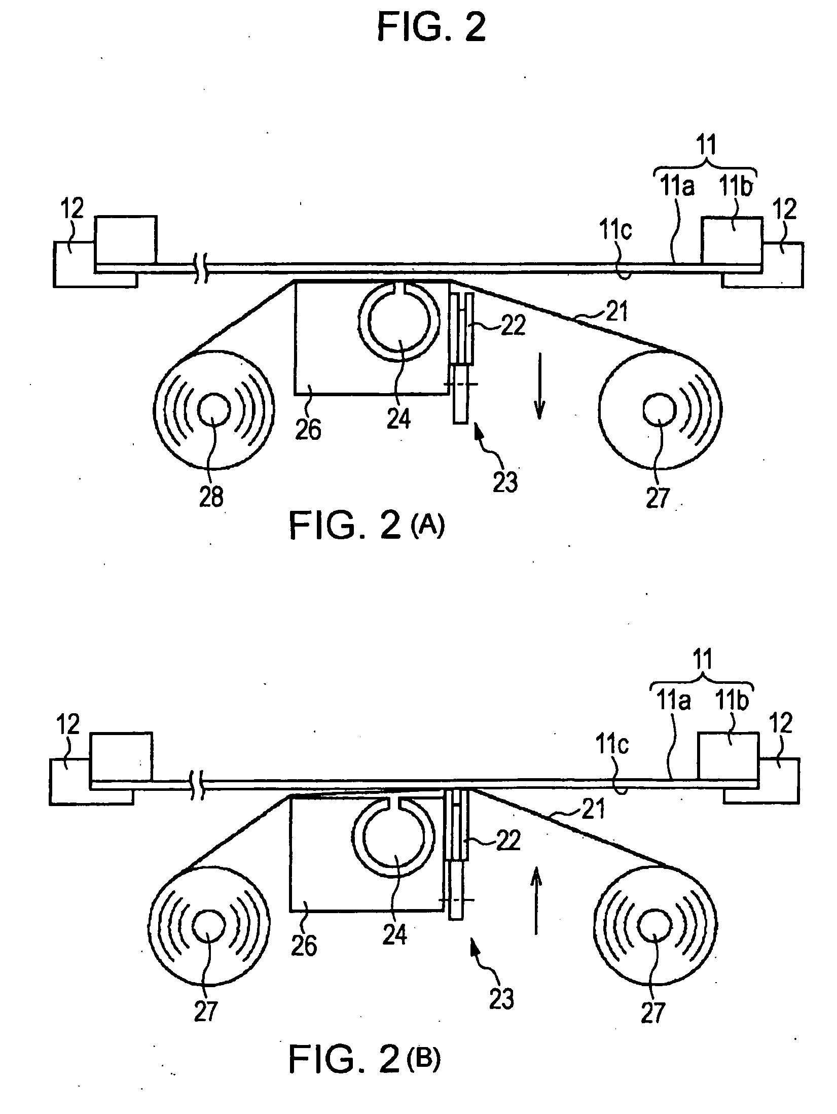 Cleaning apparatus and screen printing apparatus