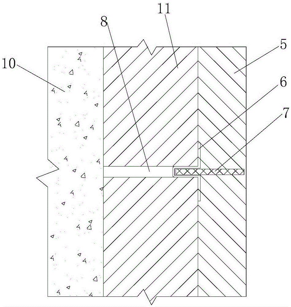 Method for reinforcing culvert through inflatable internal mold and self-compacting concrete