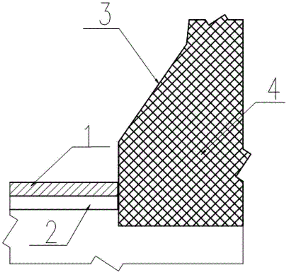 Water-stop and ash-retaining structure for comb-tooth plate expansion joints