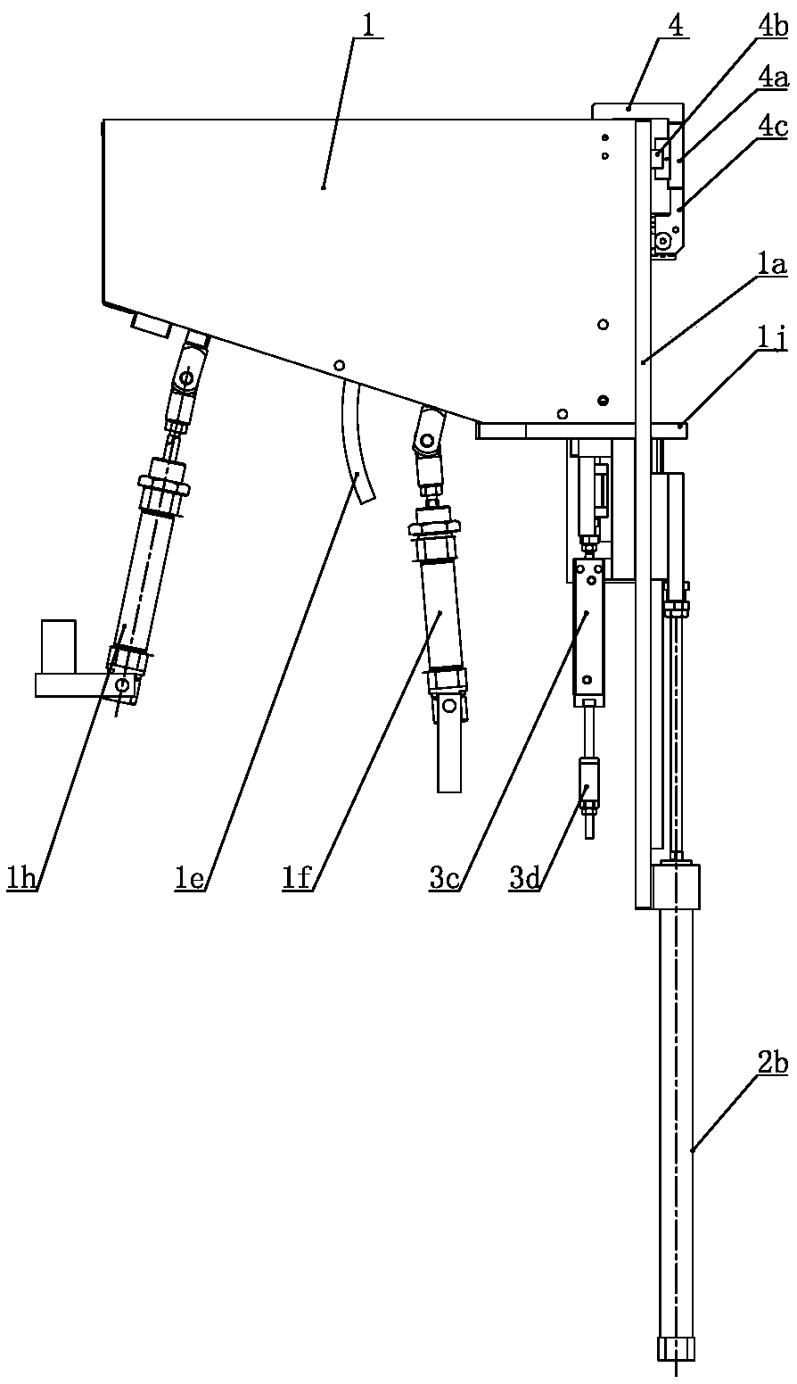 A hopper with picking function