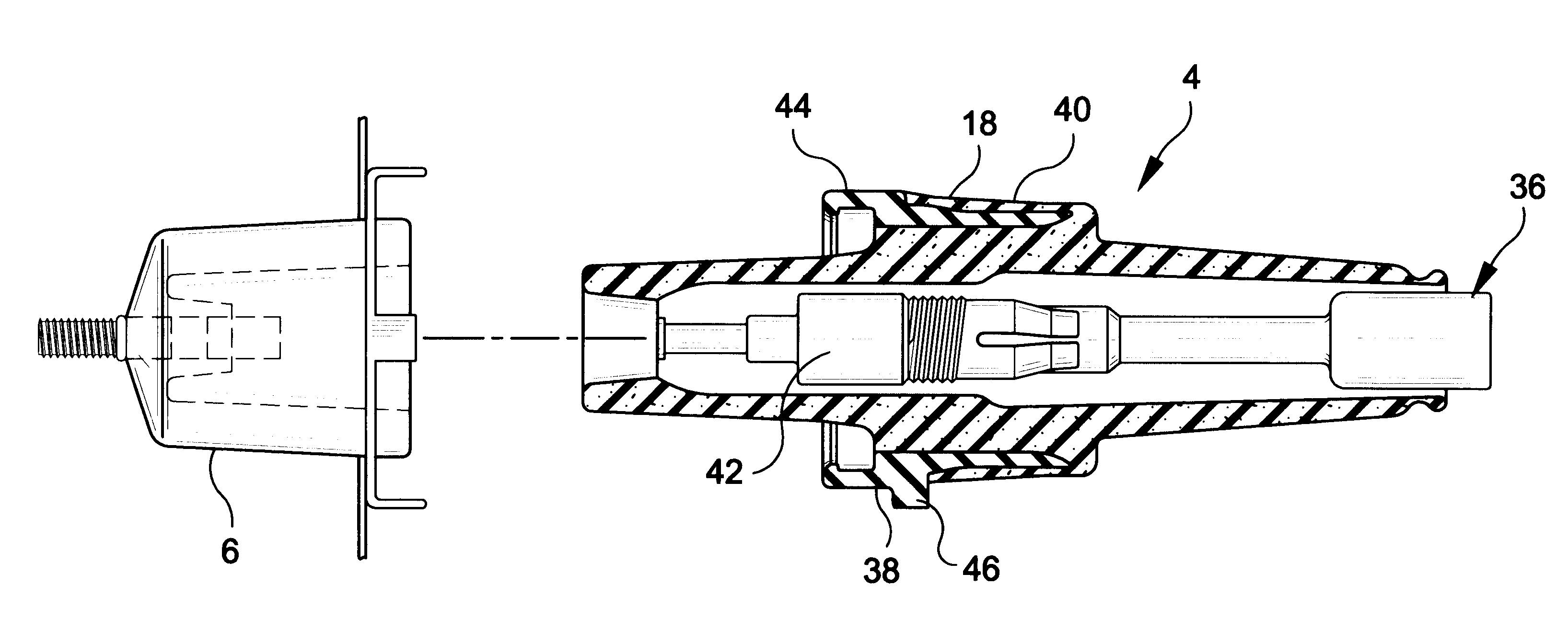 Loadbreak connector assembly which prevents switching flashover