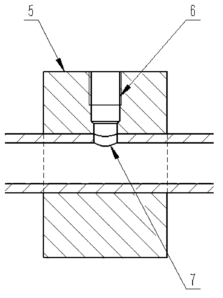 Device for measuring knocking combustion pressure in millimeter-level circular tube