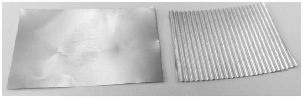 A kind of heat conduction electromagnetic shielding composite material and preparation method thereof