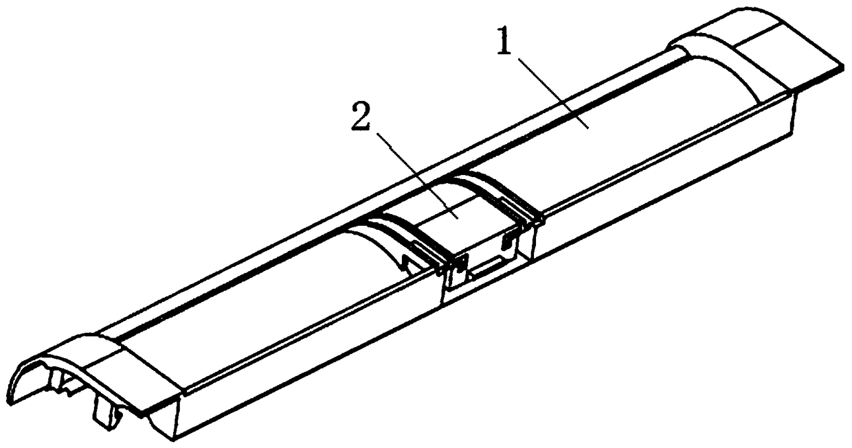 Spring button mounting structure and cleaning device with same