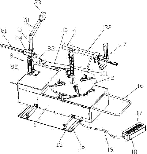 Vehicle-mounted operation type tyre disassembling and assembling machine