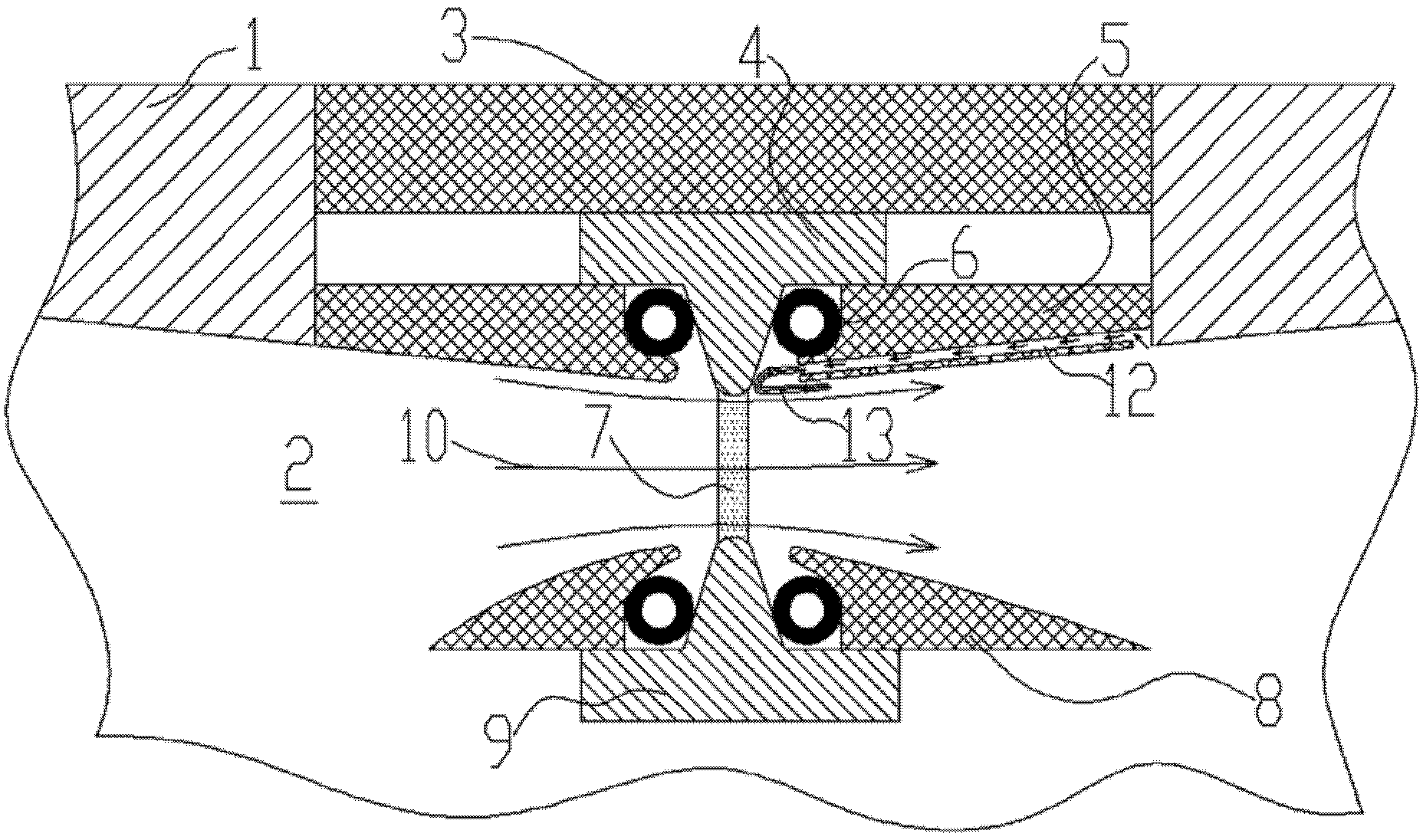 Discharging chamber with micro-channel structure and gas laser device