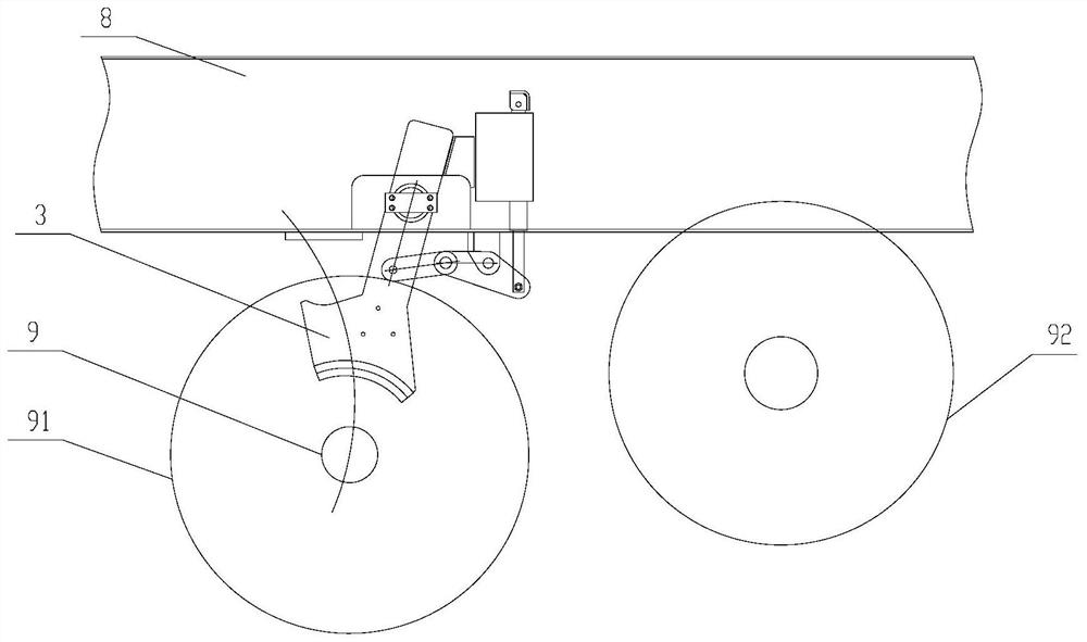 Bidirectional locking mechanism of axle and highway-railway transport vehicle