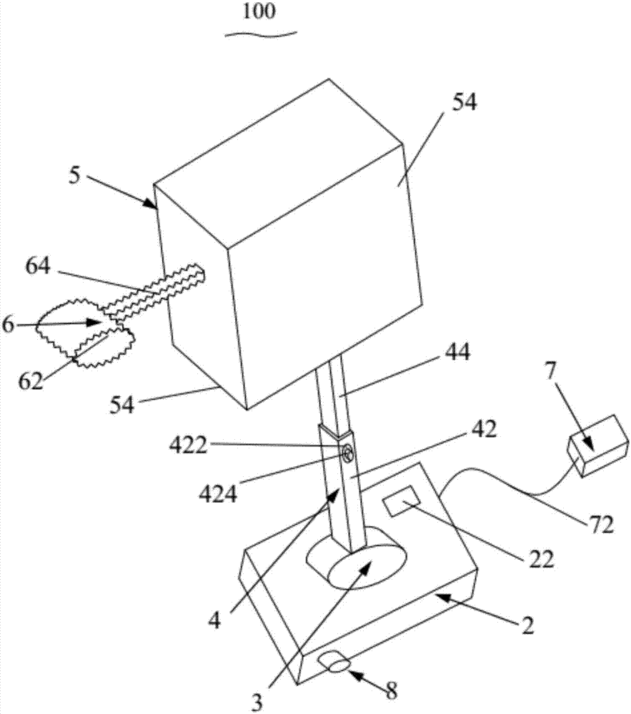 Shoulder pounding device