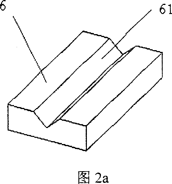 Active aligning-fixing device and method for single-mode lens fiber and plate ridge-type waveguide