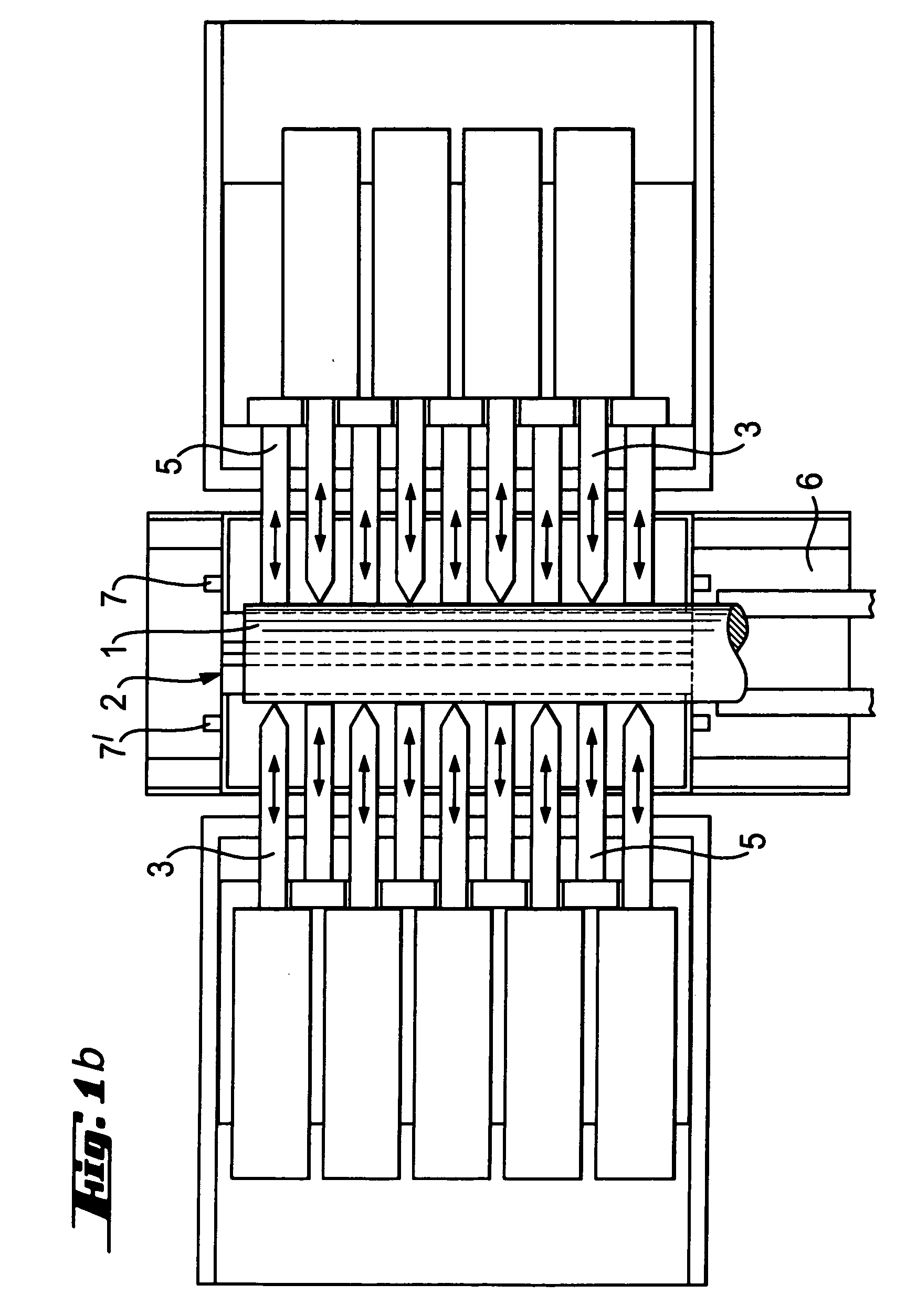 Apparatus and method for the mechanical comminution of semiconductor materials