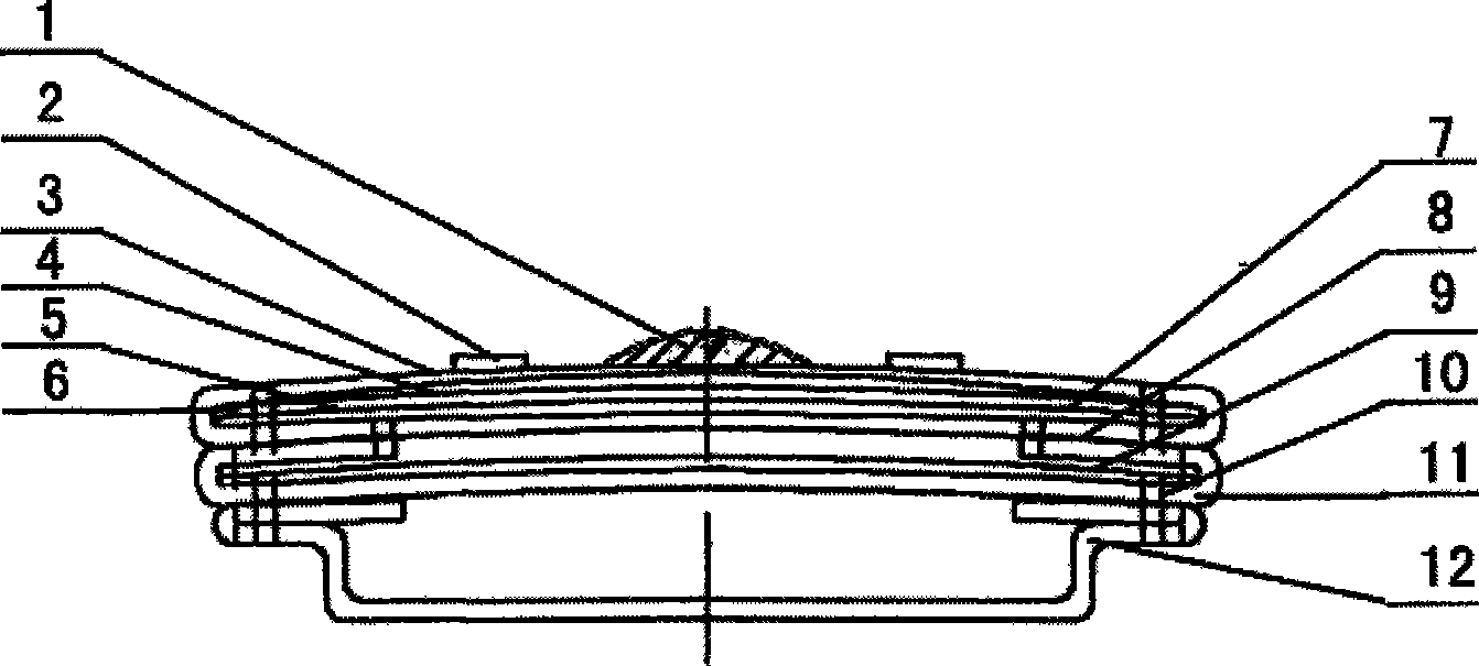 Arc non-delaminating shoulder board and brassard, and preparation method thereof