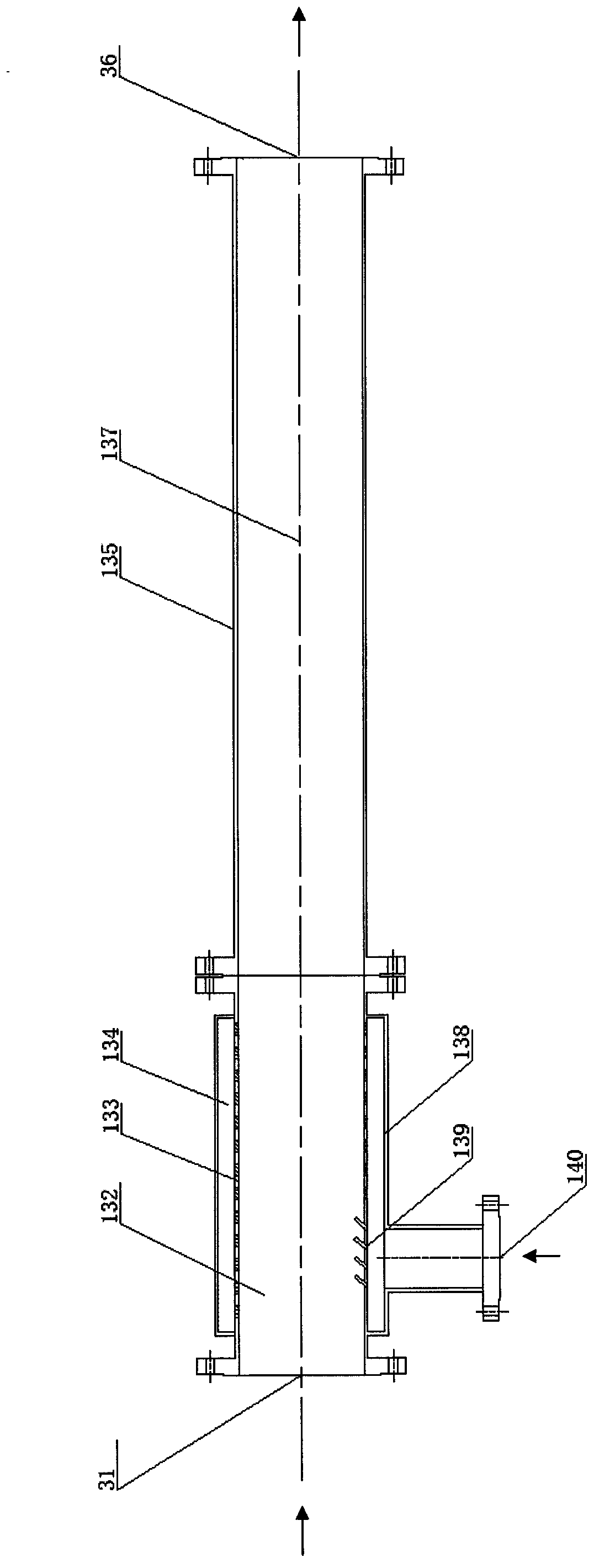 Device and method for realizing continuous pyrohydrolysis treatment of organic material