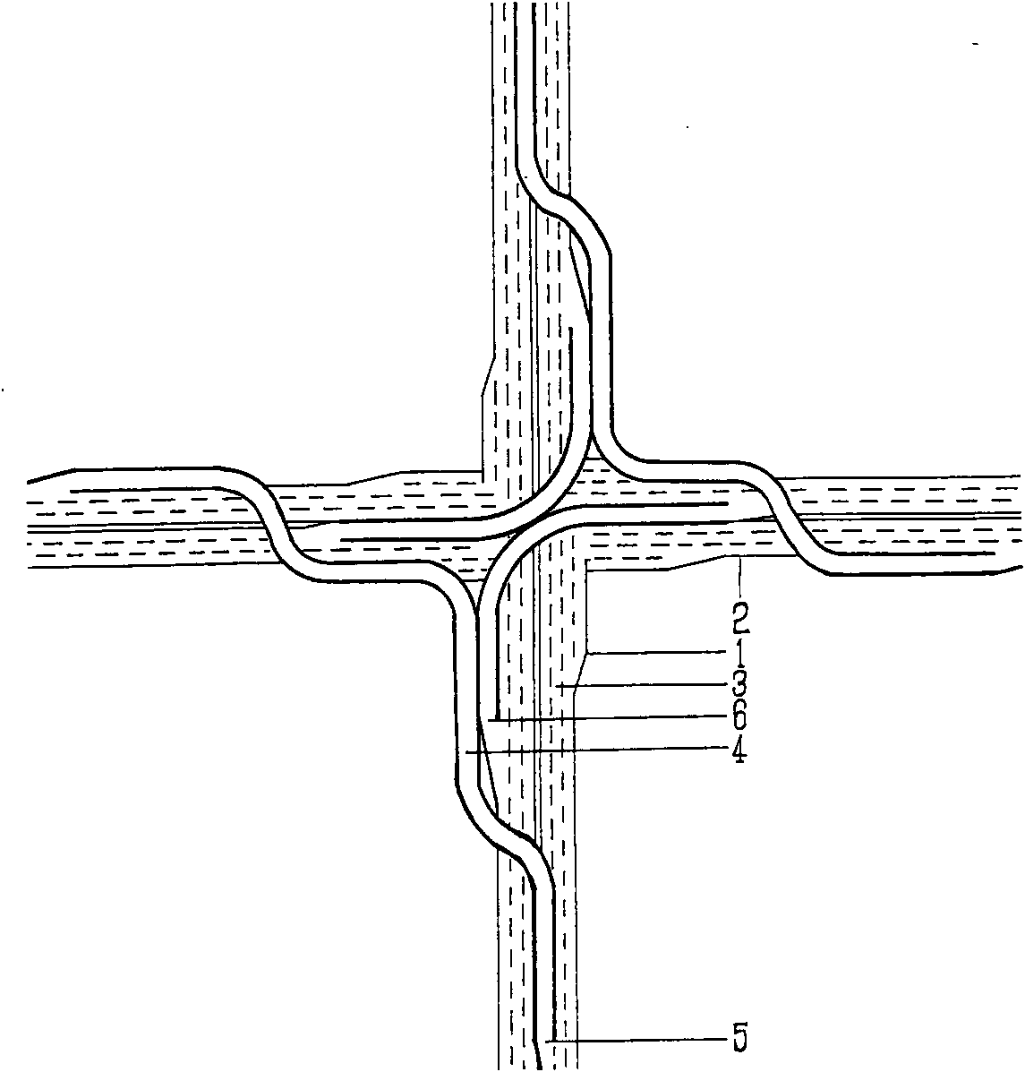 Offset intersection overpass with preposed left turning for crossroad