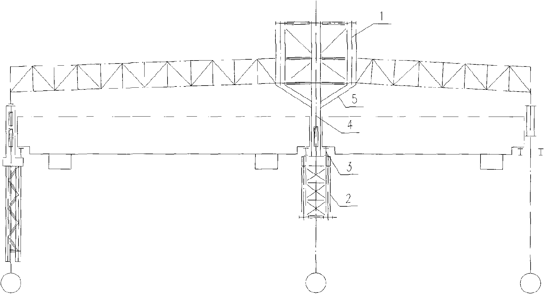 Crane girder and roof supporting structure with span greater than or equal to 100m