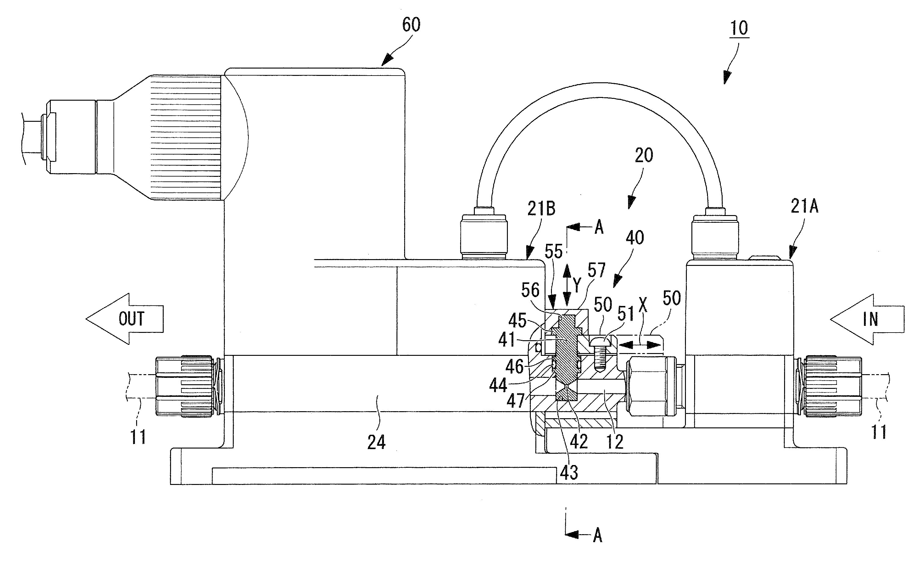 Differential-pressure flow meter and flow-rate controller