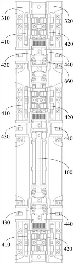 Folding mechanism and electronic equipment