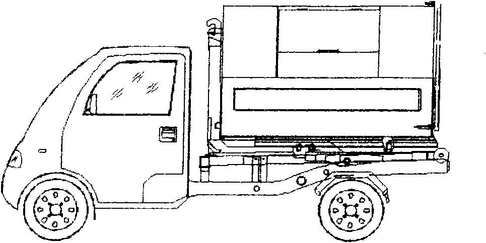 Compartment detachable garbage truck