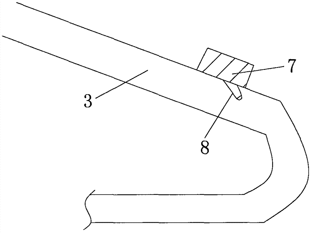 Flue gas steam removing device and recycling method of residual heat of flue gas steam removing device