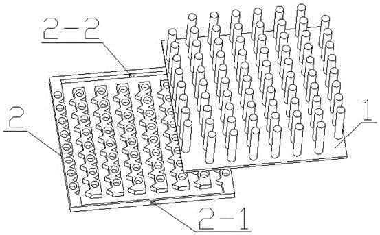 Paraffin-based air-cooled and water-cooled combined cooling device