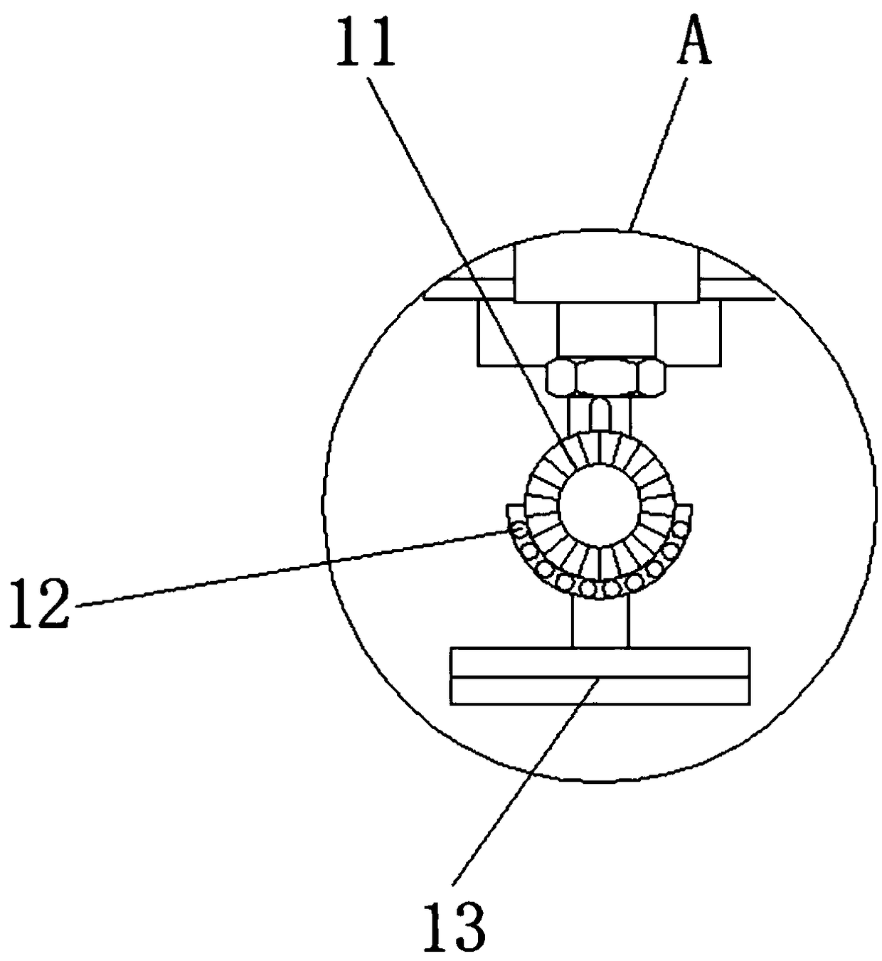 Fully-automatic feeding device for safe and efficient grinding machine