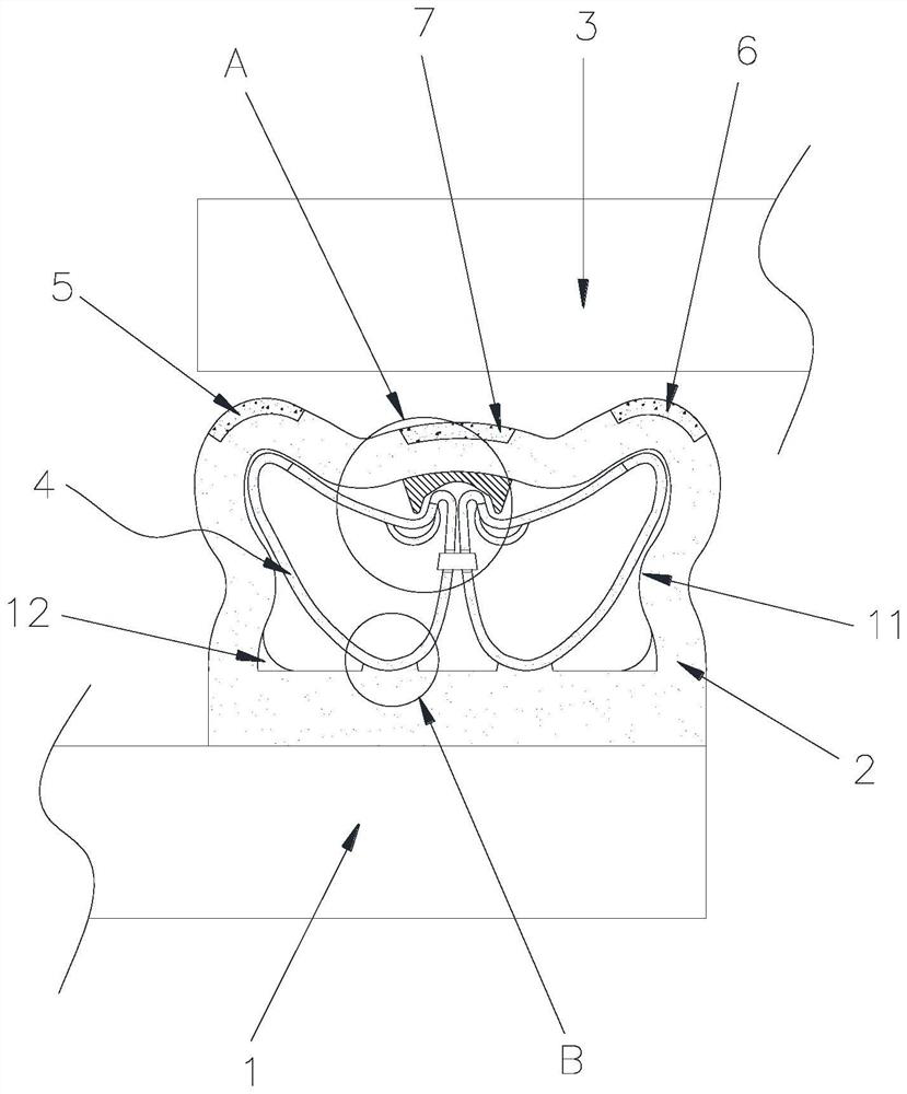 Automobile sealing strip assembly with self-pressing function