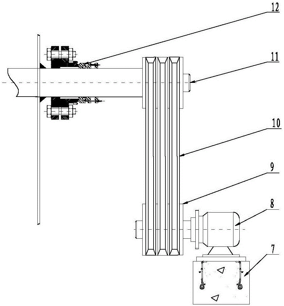 Sediment discharging device used in oilfield sewage sedimentation tank