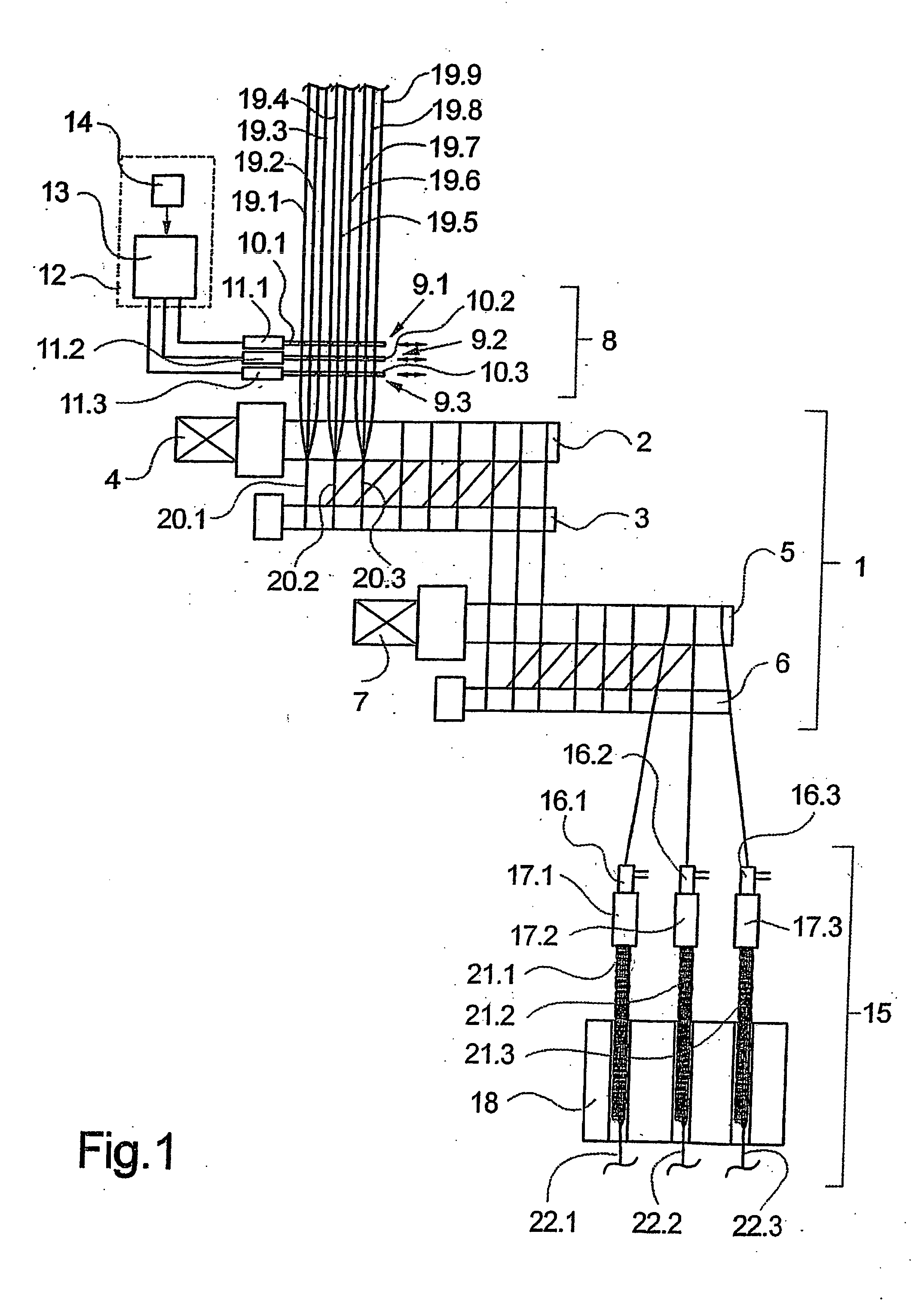 Apparatus and method for texturing a plurality of blended synthetic multifilament yarns
