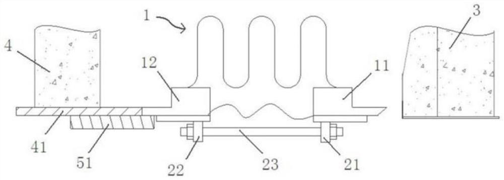 Installation method of elastic connectors for nuclear power plant equipment gates