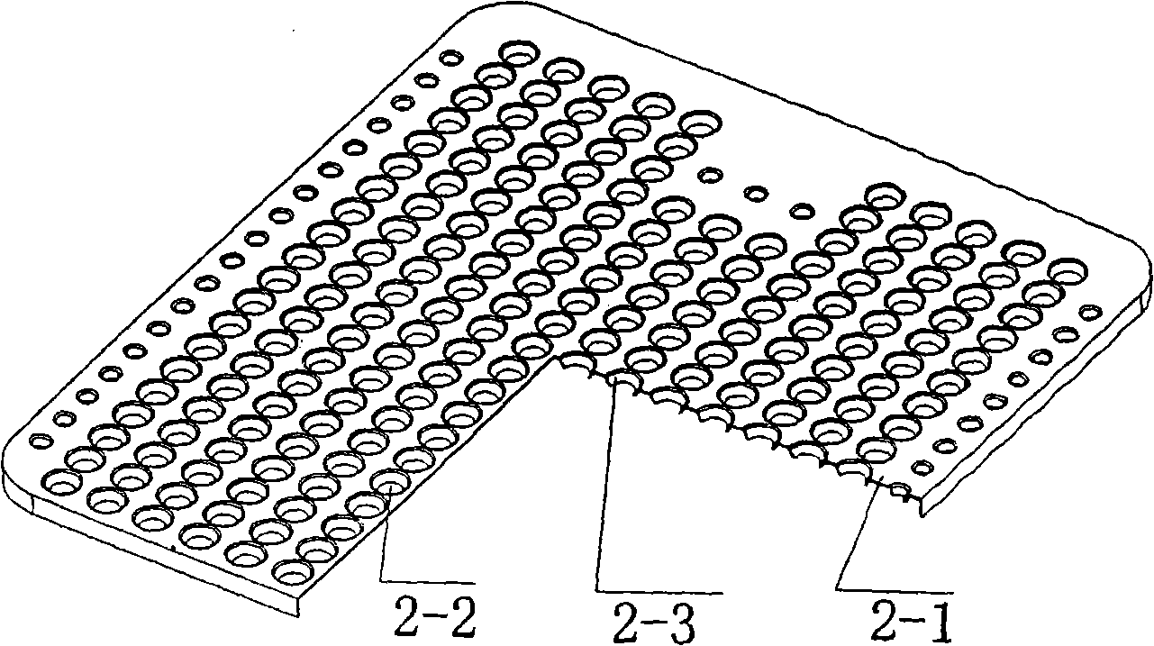 Oil smoke filtering assembly reticular lamina