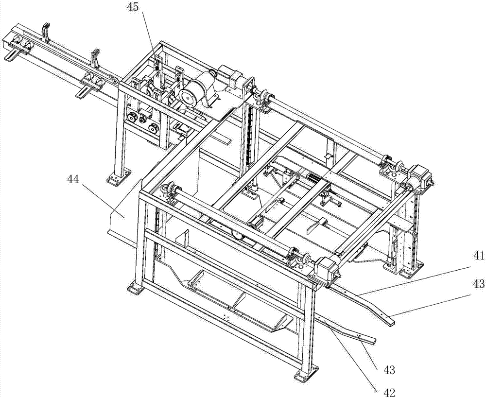 Automatic feeding device for square strips