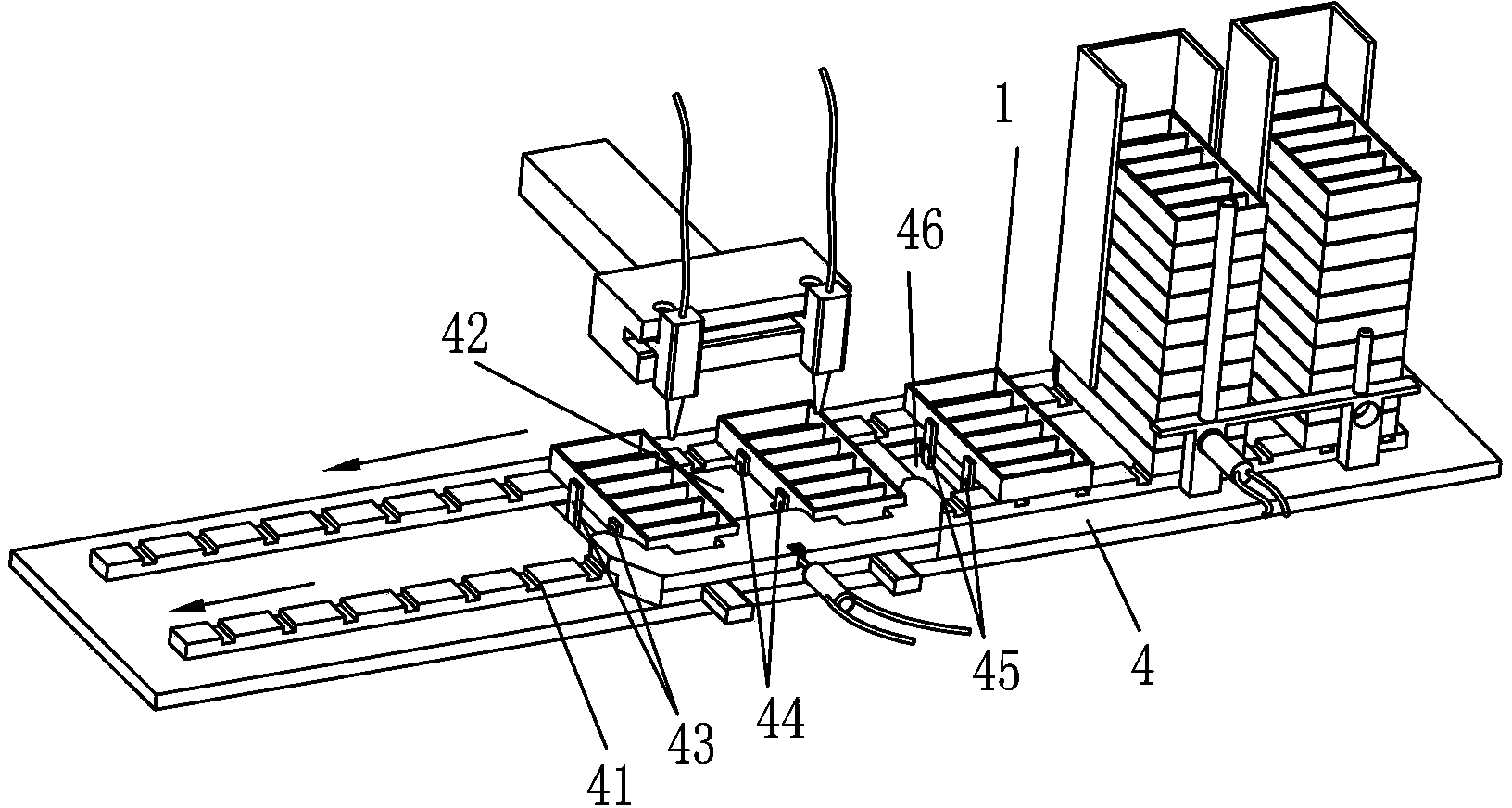 Conveying device of dispensing machine