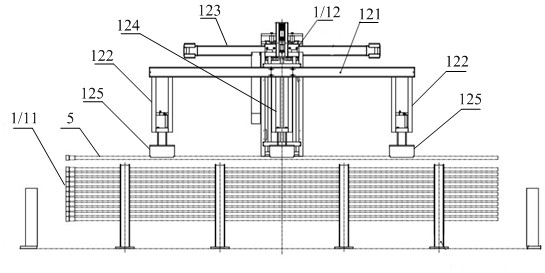 Automatic replacing device for drill rod of tapping machine and operation method of automatic replacing device
