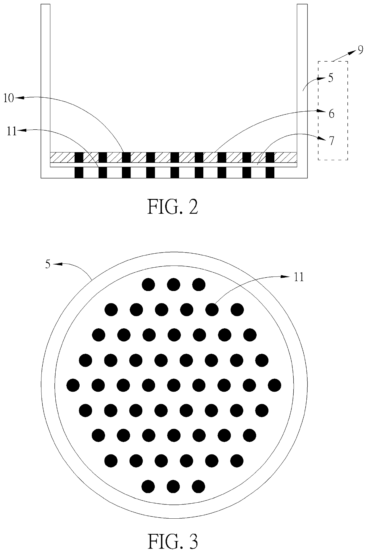 Preparation apparatus for silicon carbide crystals comprising a circular cylinder, a doping tablet, and a plate