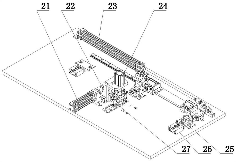 Radiator reinforcement clip automatic assembly line