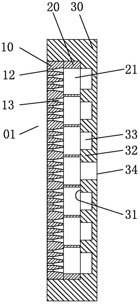 Filter device and filter extruder head containing the same