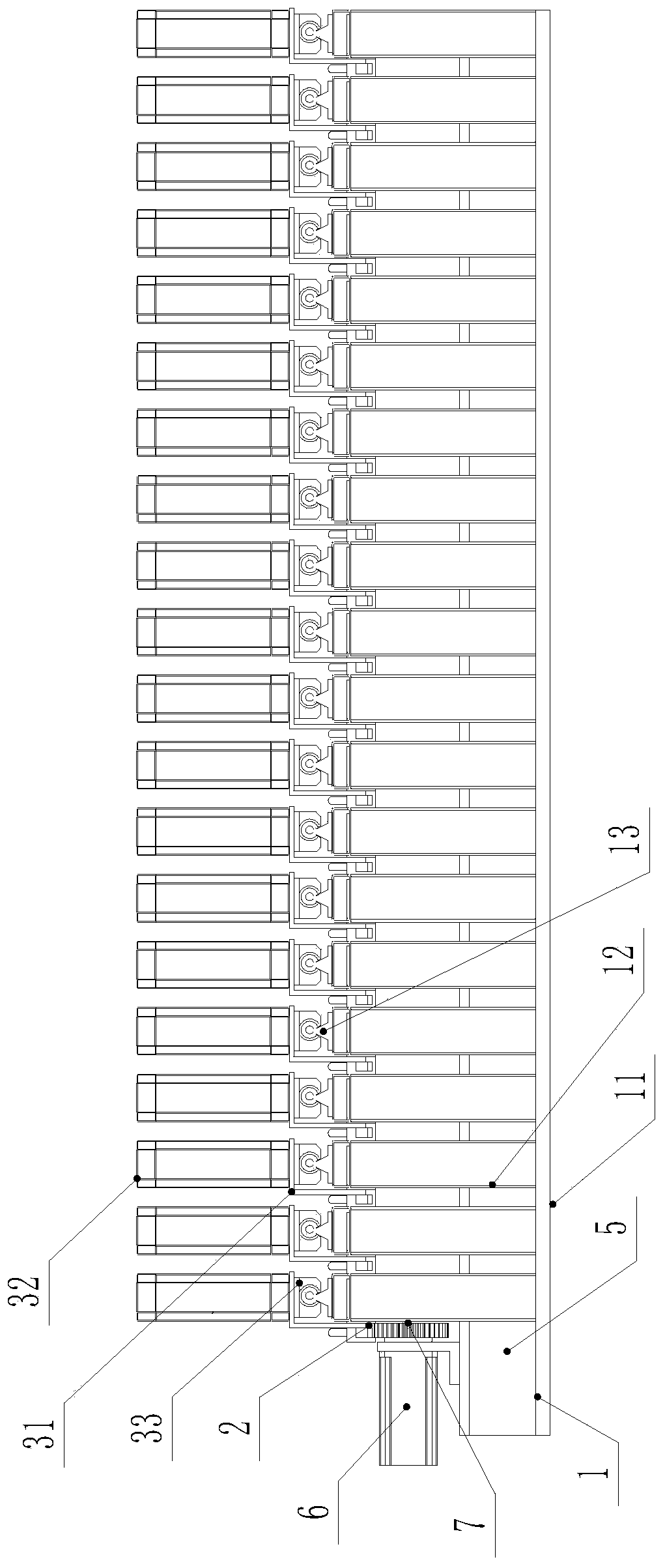 Plate part storage device and storage and taking method thereof