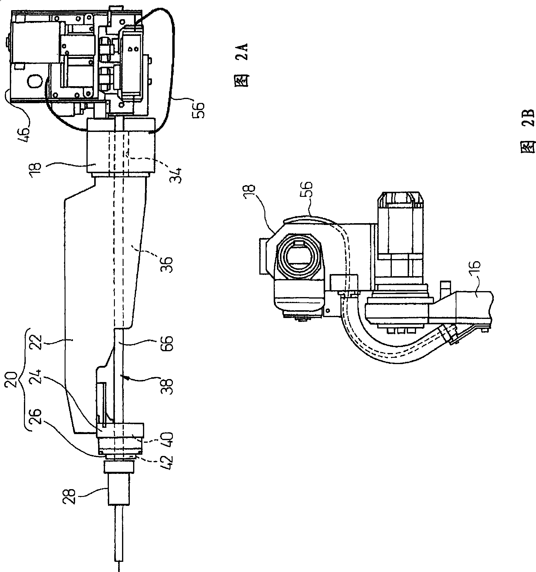 Robot having arm in which umbilical member is accomodated