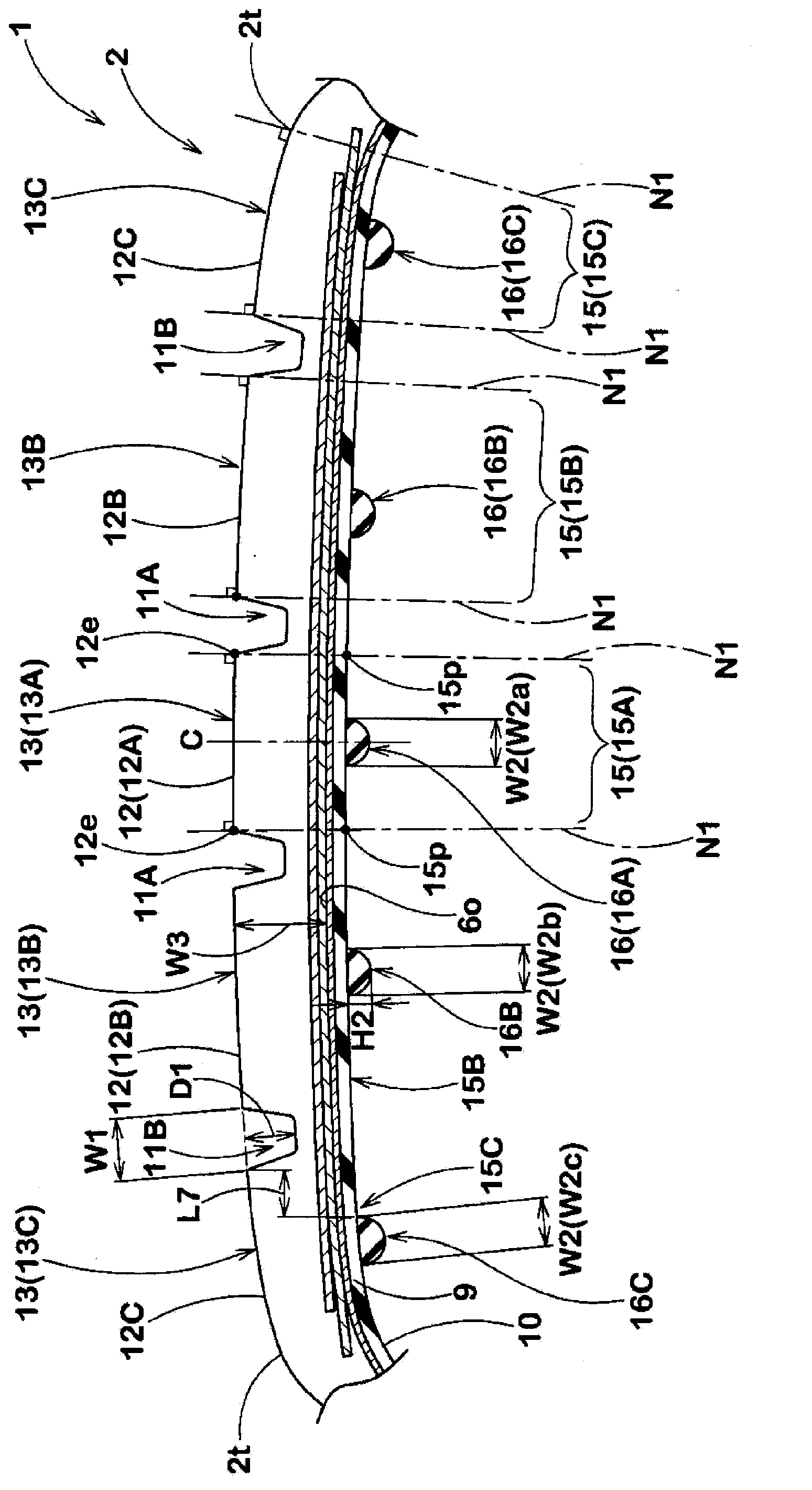 Pneumatic tire and method of manufacturing same