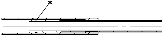 A retractable gas supply duct for a slender combustion chamber