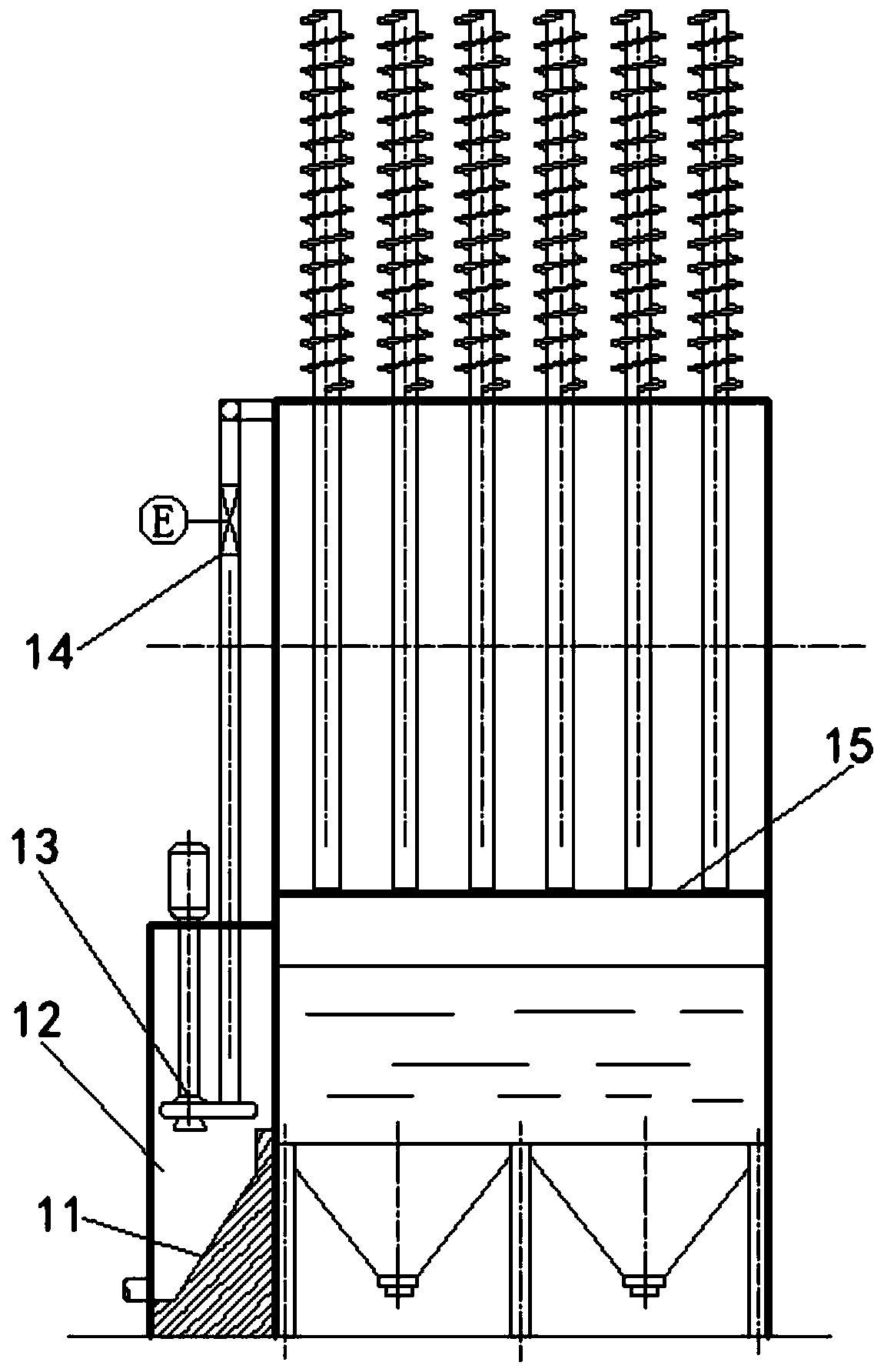 Phase change-based flue gas end dehydration fine dust removal device