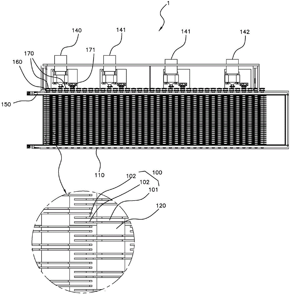 Double disc separator for separating out soil having high moisture content and apparatus for separating out soil by using same