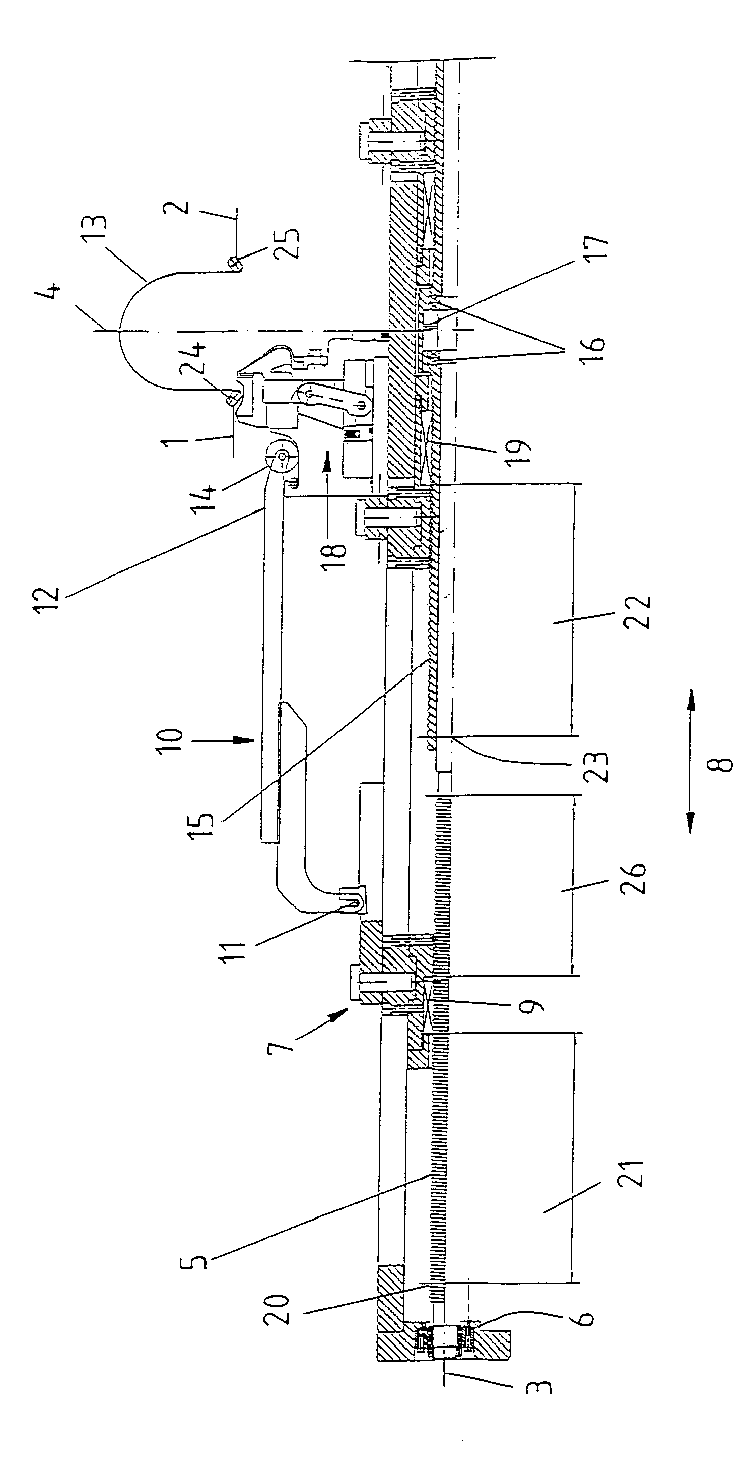 Device for turning up the tire sidewalls on a tire building drum