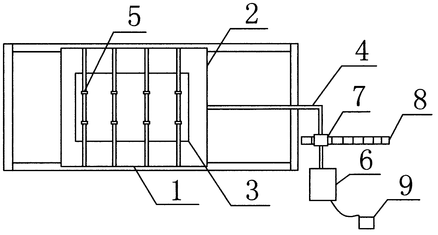 Device used for cleaning shoe bottoms