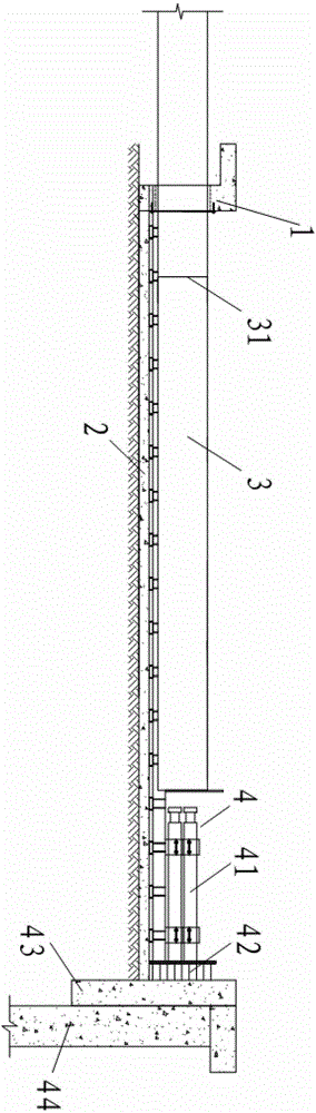 A construction device and method for super-long pipe curtain jacking without intermediate space