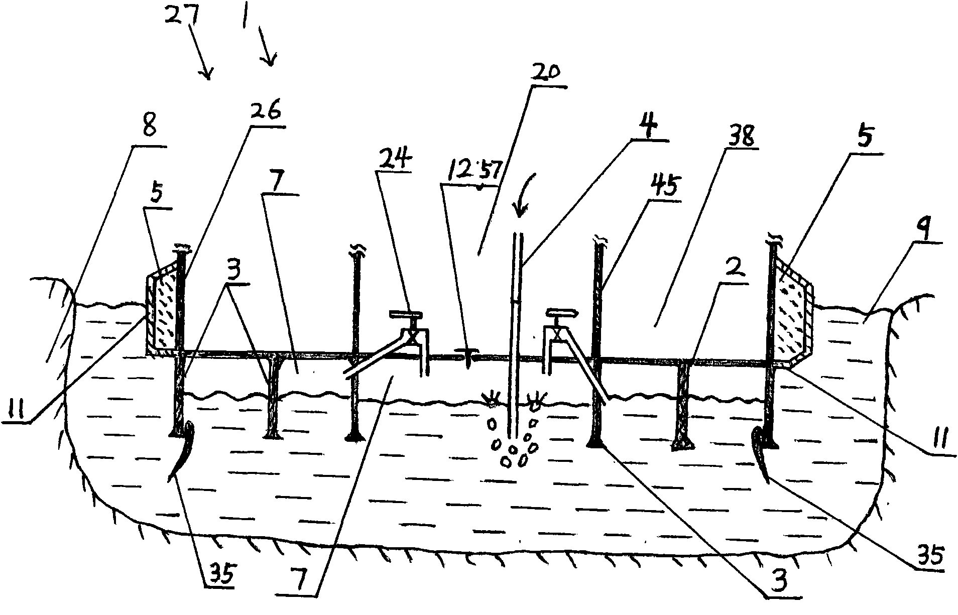 Amphibian stable floating platform, sinking and floating method of house thereof and application thereof