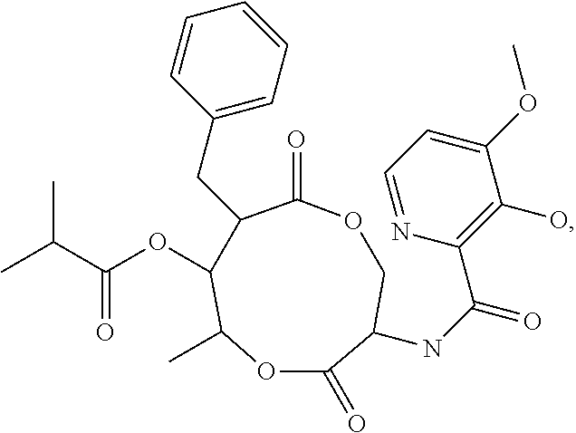 Use of strobilurin type compounds for combating phytopathogenic fungi resistant to Qo inhibitors