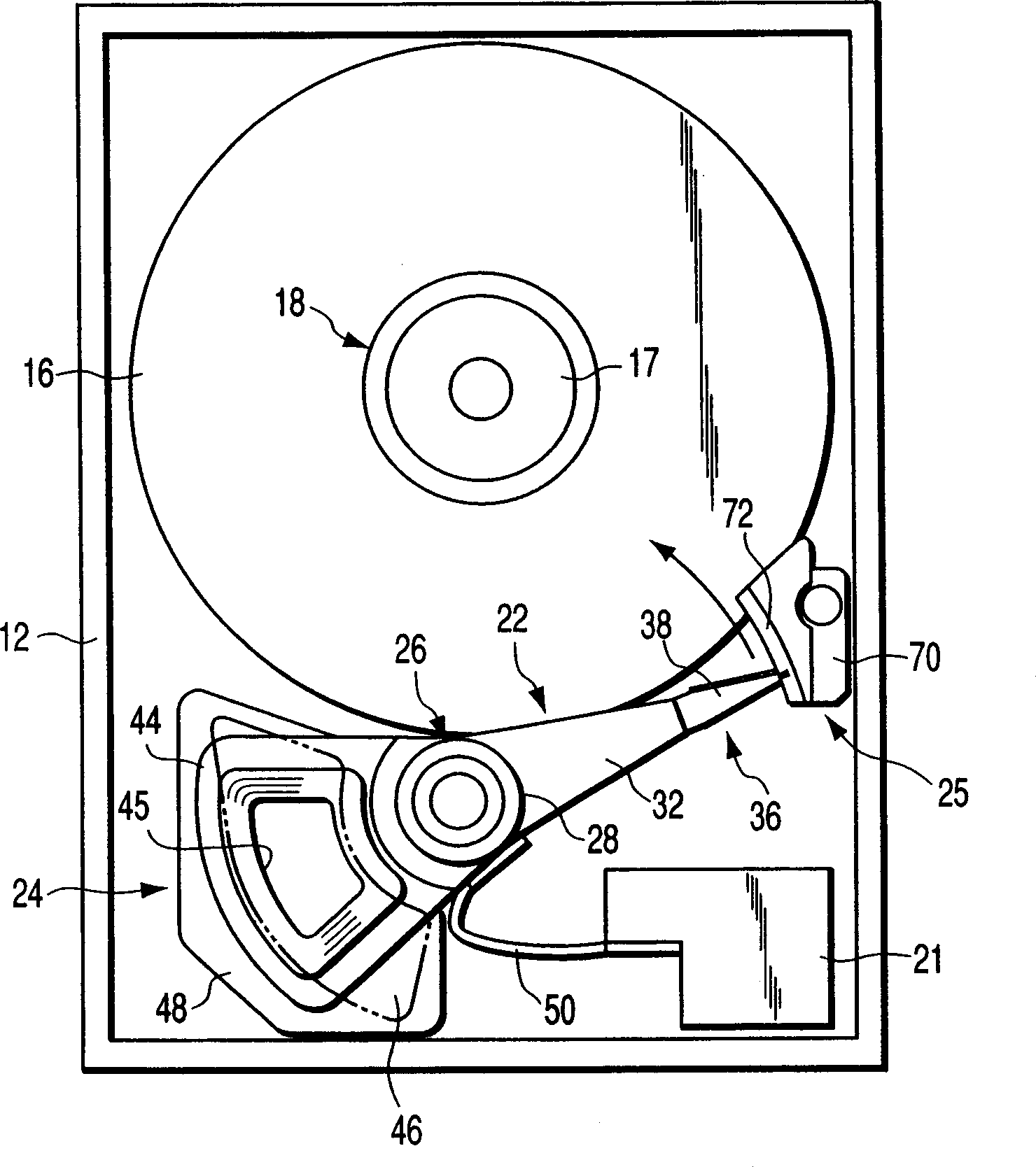 Disk driving device
