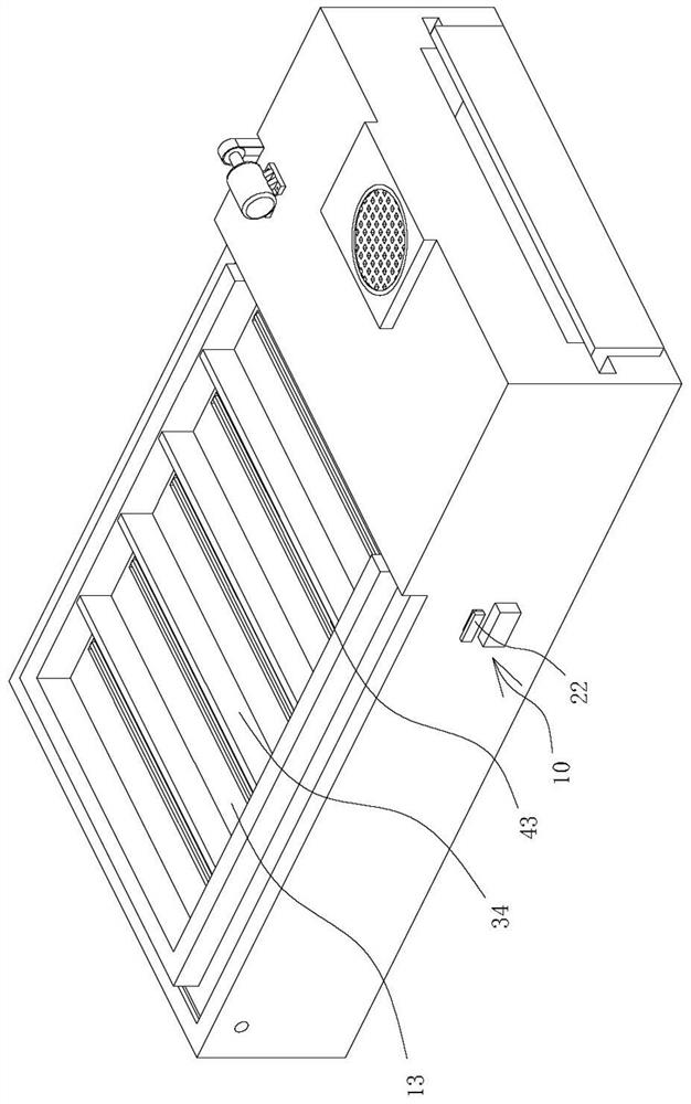 A mangosteen drying equipment that is convenient for material turning