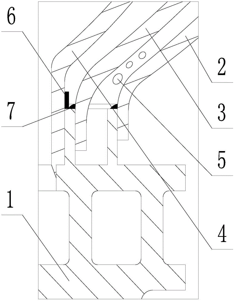 A brazing method for the head assembly of a flame cylinder